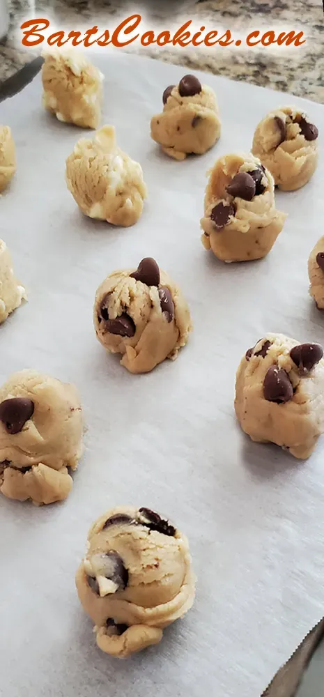 Bart Smith Bakes The World's Best Chocolate Chip Cookies at Bartscookies.com