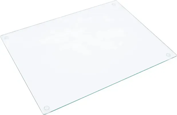 ❑ PLATE OR CUTTING BOARD → You’ll need one to cut your fruits and veggies on. Sure, you could use a plate. I do sometimes.