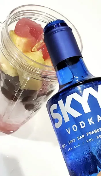 Bart's "World Famous" Party "Barty Smoothie" With Pineapple, Red Grapes & Pink Lemonade Concentrate
