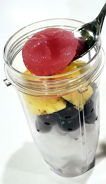 Bart's "World Famous" Party "Barty Smoothie" With Pineapple, Red Grapes & Pink Lemonade Concentrate