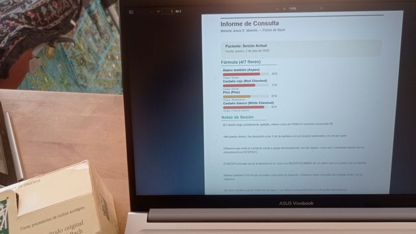Pantalla de ordenador mostrando un informe de consulta con gráfica a color y selección de flores de Bach de un método práctico.
