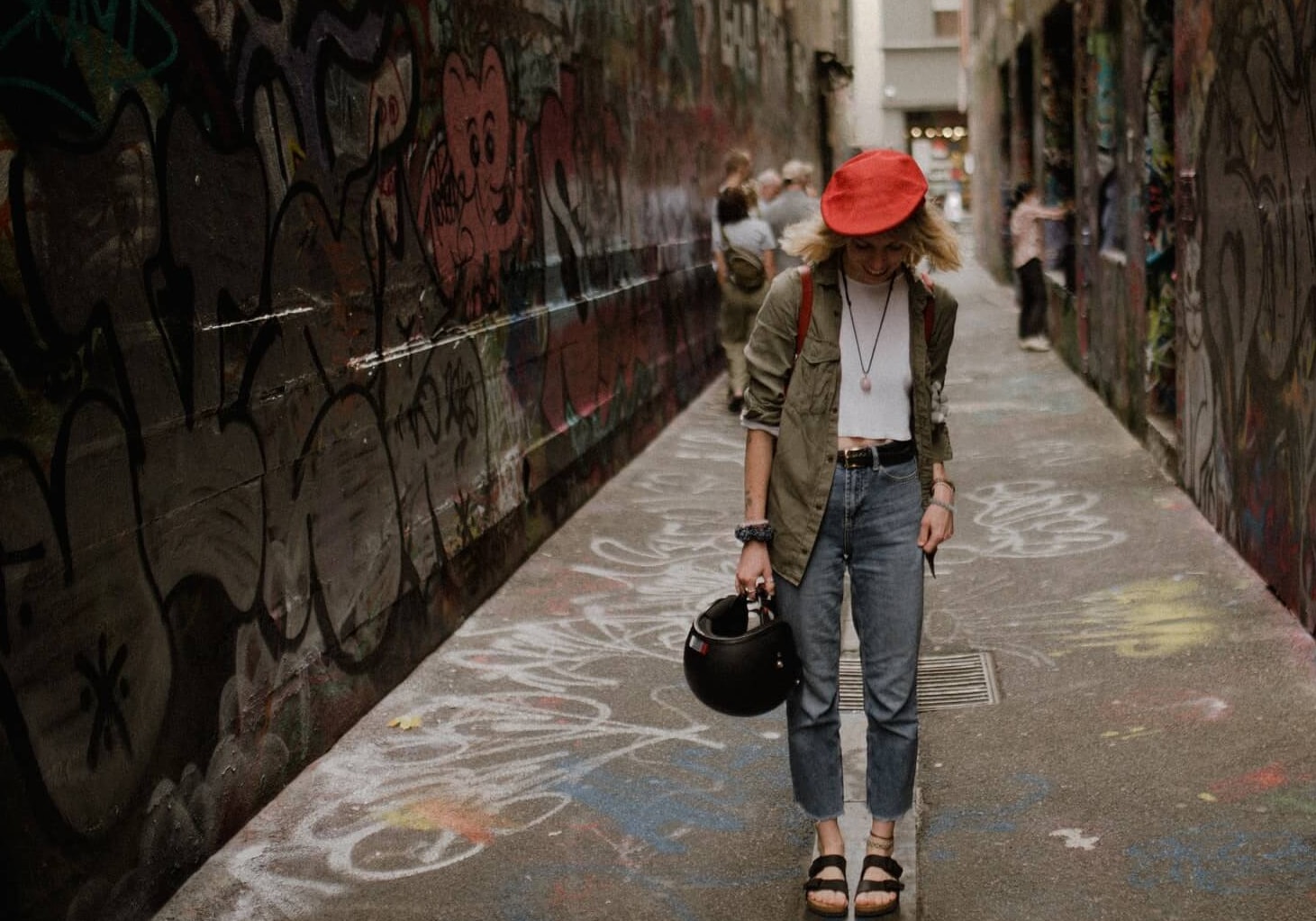 Seasonal Chic: Unveiling the Latest Trends in Style and Fashion
