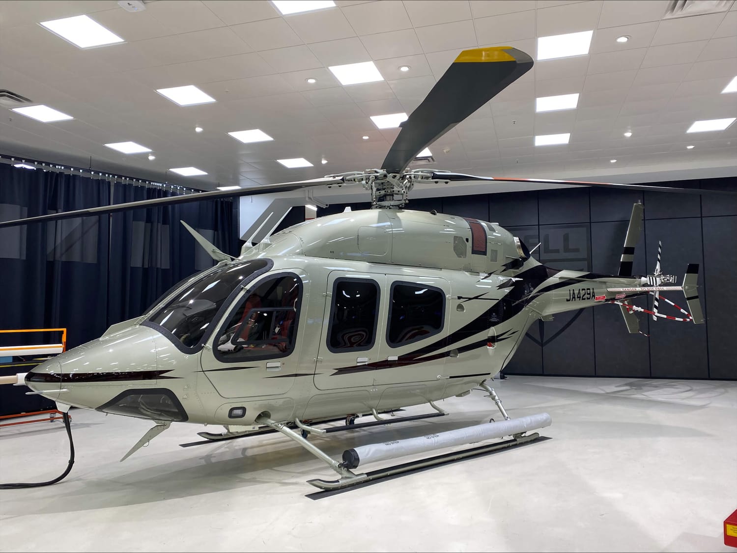 Helicopter 3