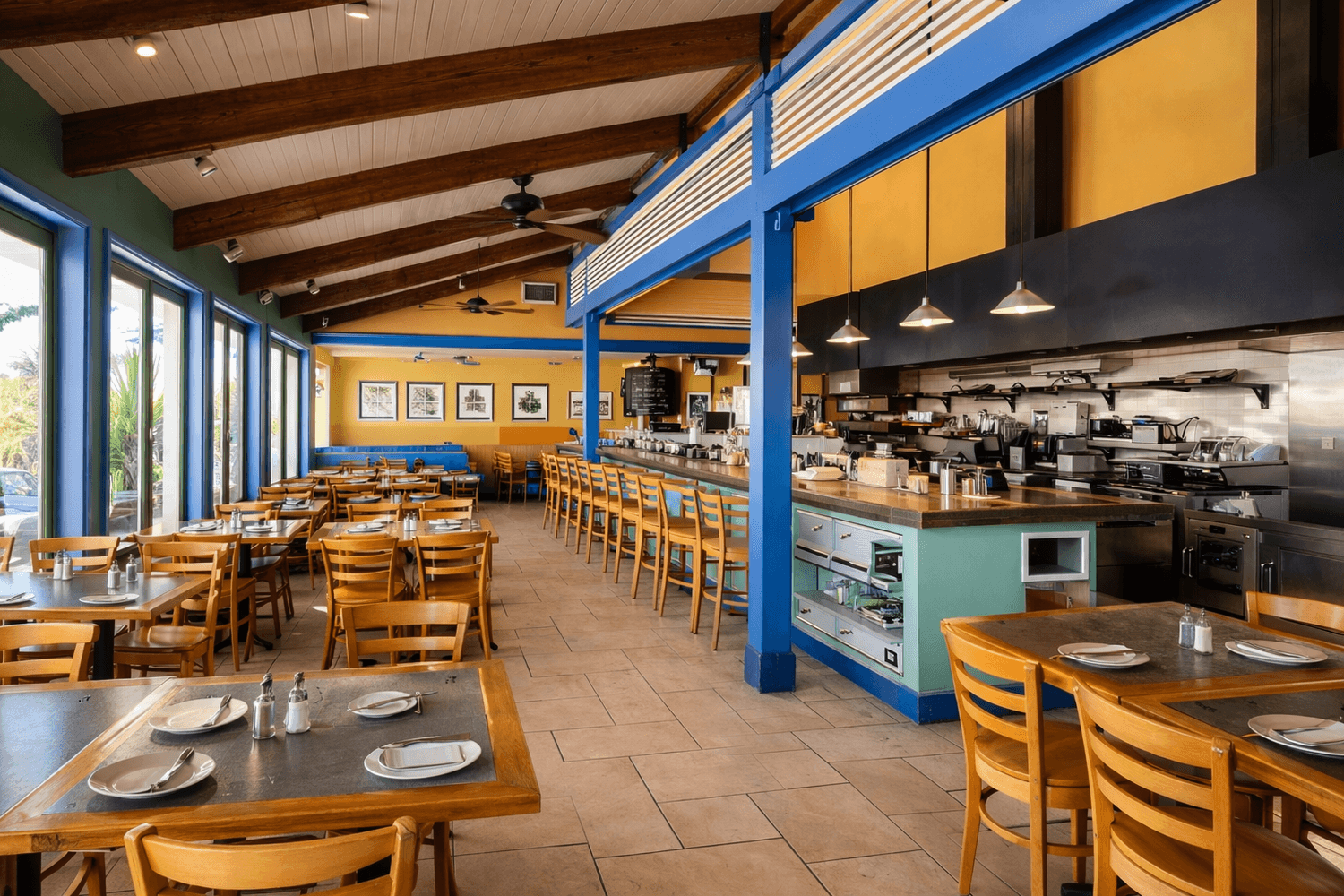 Cimboco restaurant Seven Mile Beach Grand Cayman