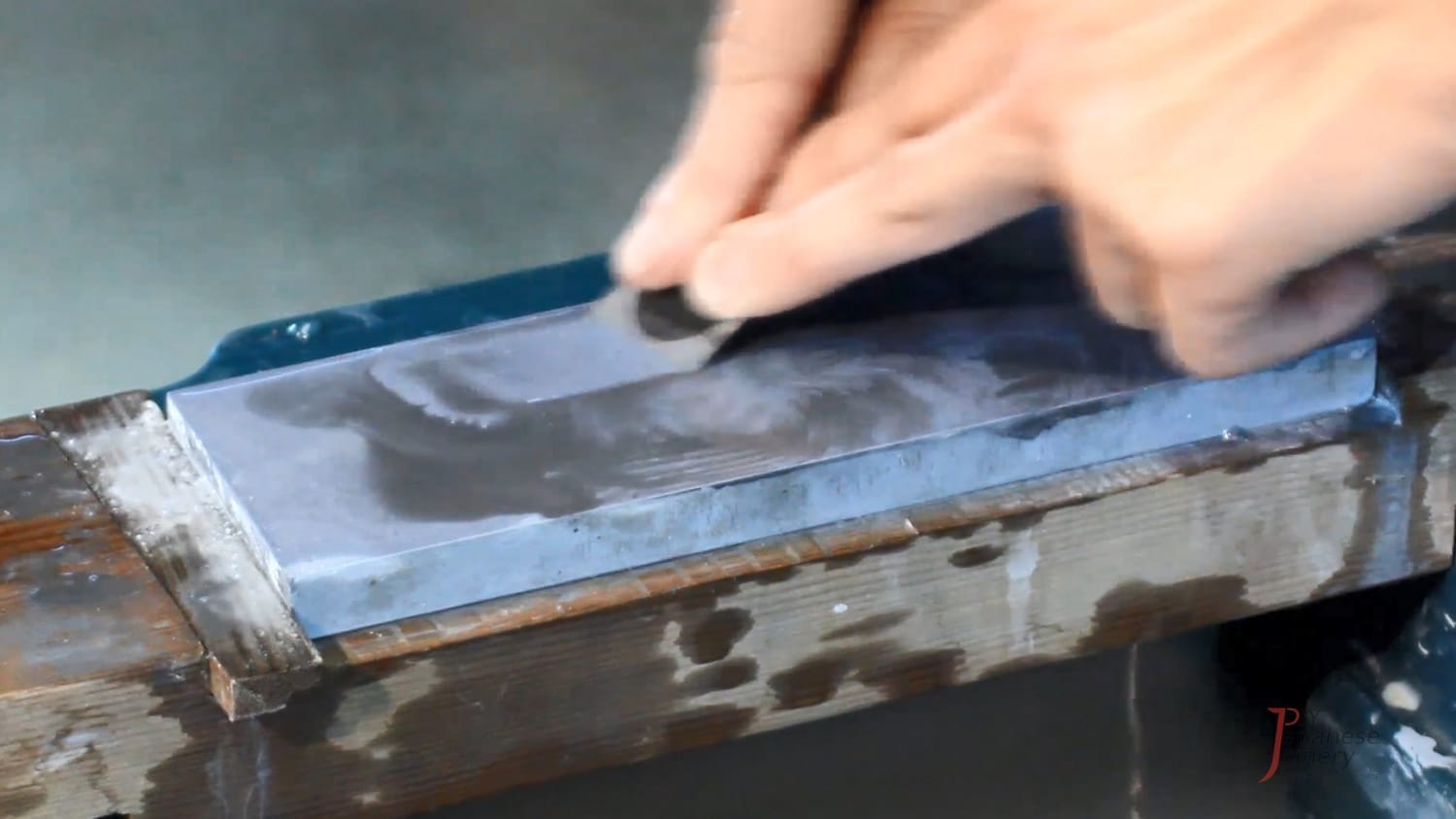 Medium Stones (Nakato) – The Workhorse of Sharpening