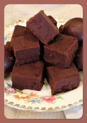 Creamy and Dairy-Free Chocolate Fudge
