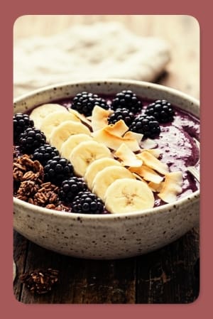 Paleo Blackberry Coconut Smoothie Bowl