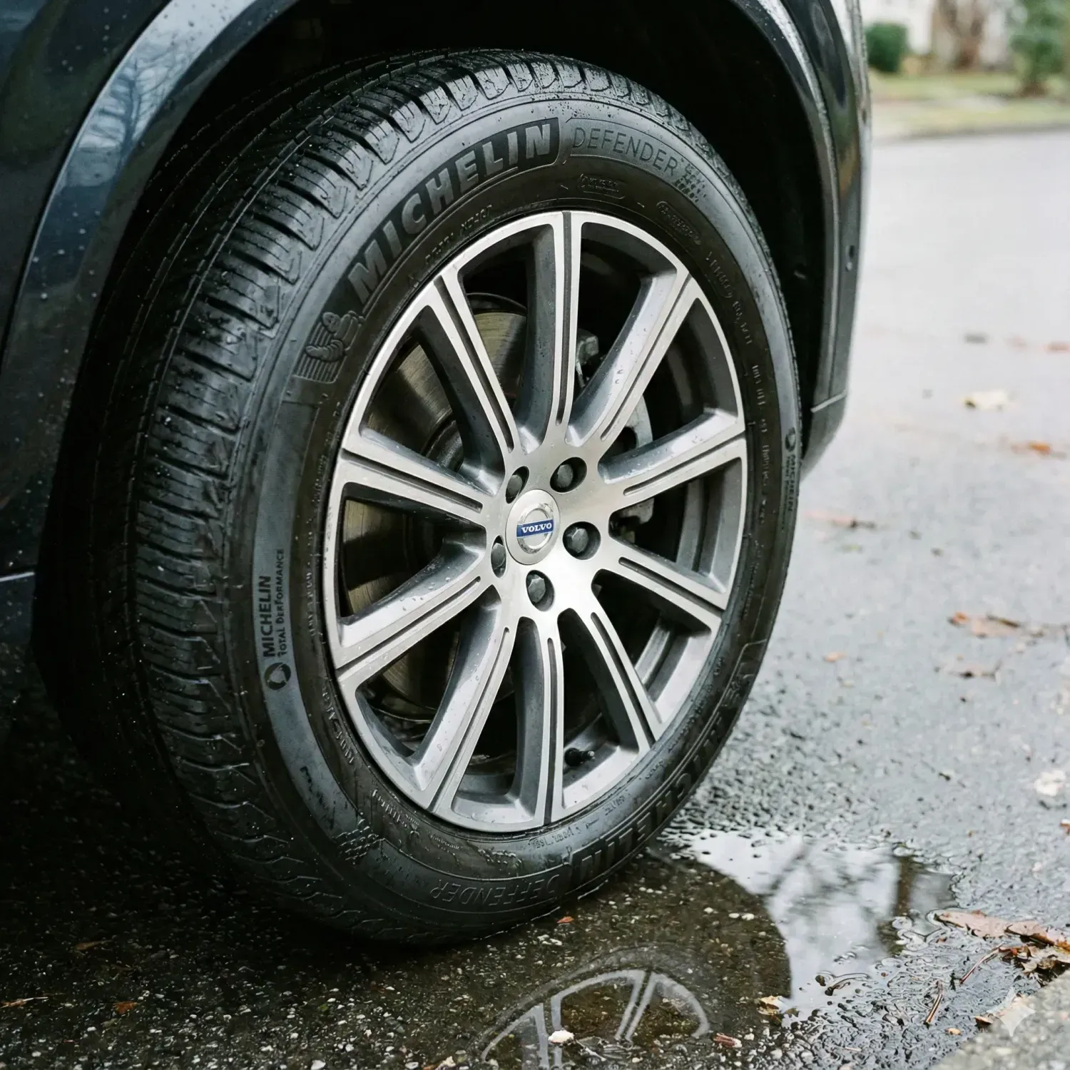 Michelin Defender (Top Tier Quality)