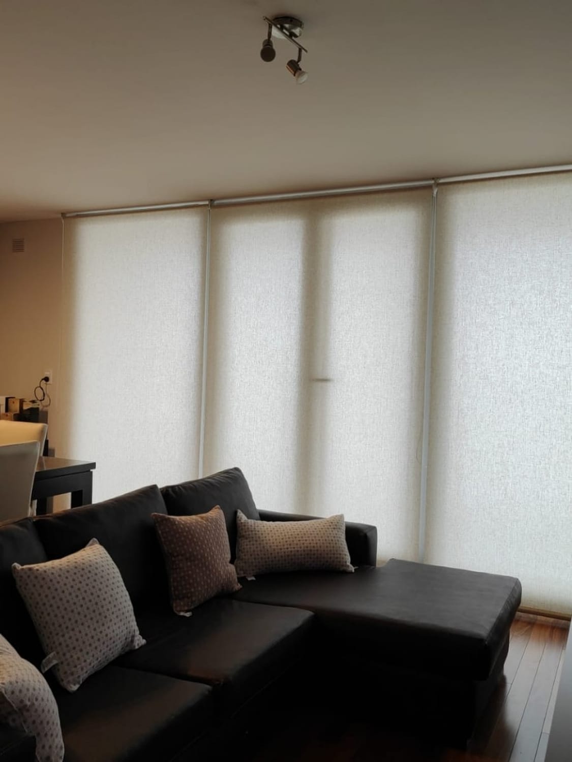 cortinas roller translúcidas para living más privacidad – Argentina