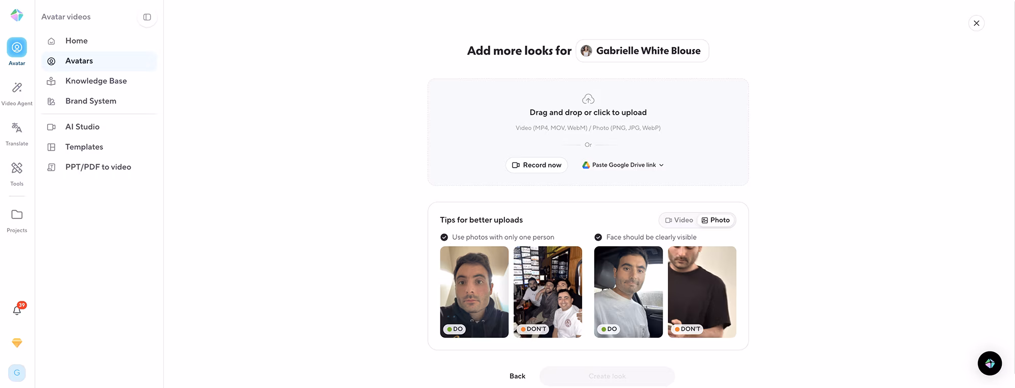 HeyGen gives you tips for better photo uploads