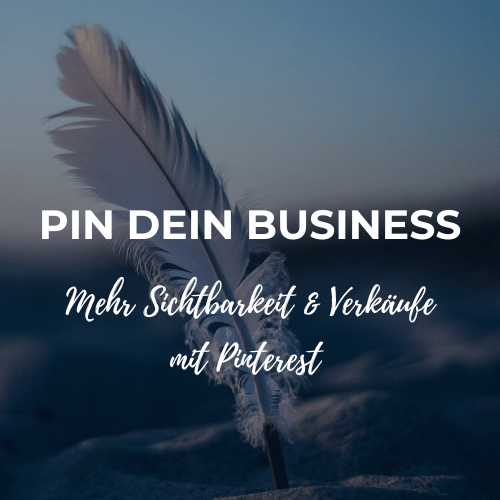 Laptop, Kaffeetasse, Titel Gratis E-Book für deinen Start