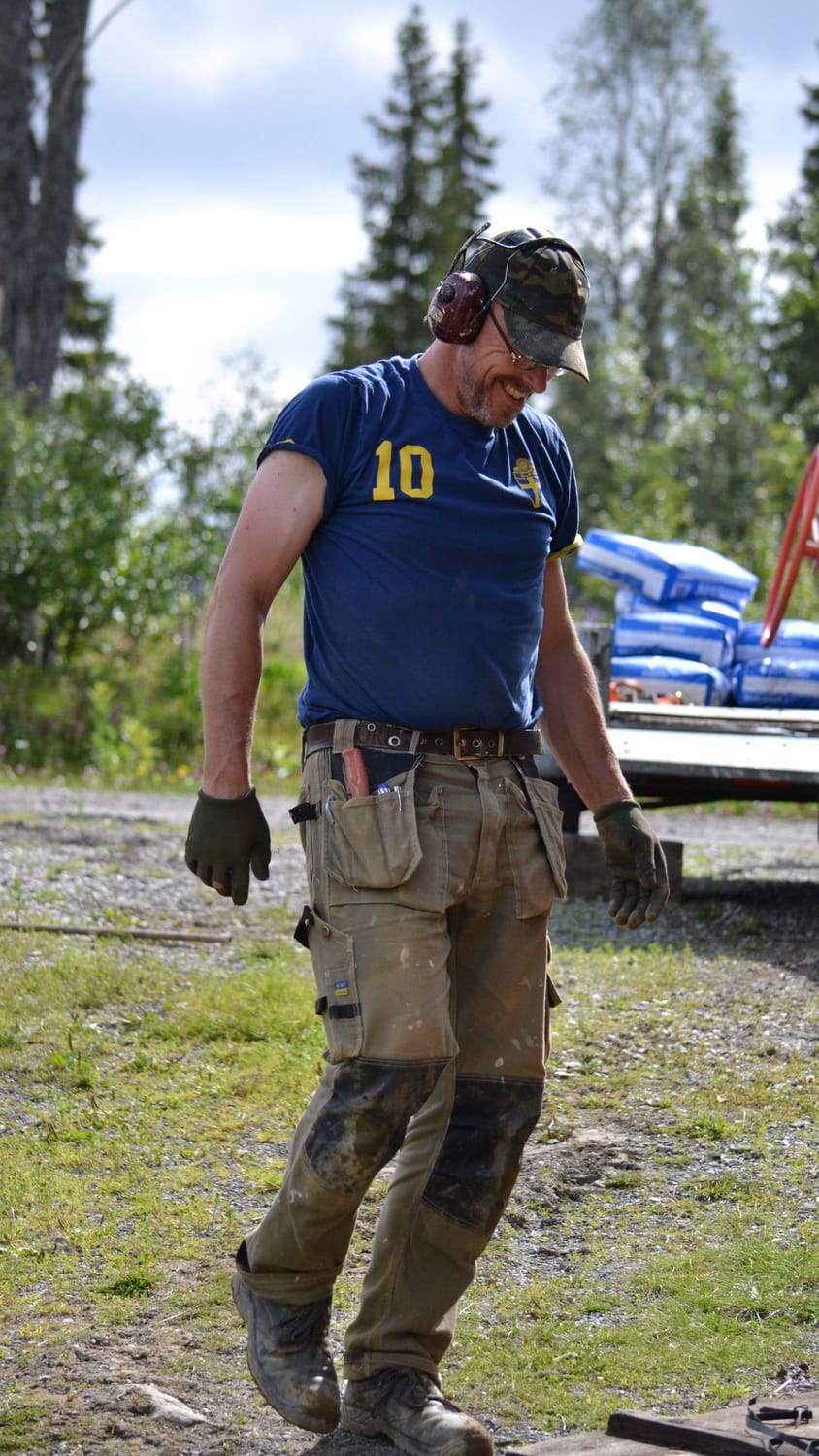 Pernilla's Swedish husband Håkan smiling outdoors, the supportive partner behind her Midlife in Italy solo seasons.