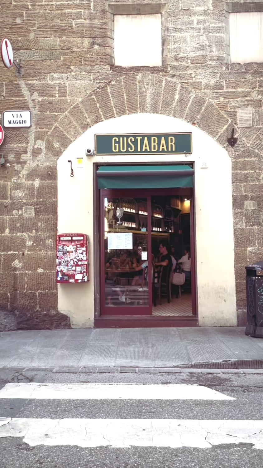 The entrance of Gusta Bar at Via Maggio in Florence.