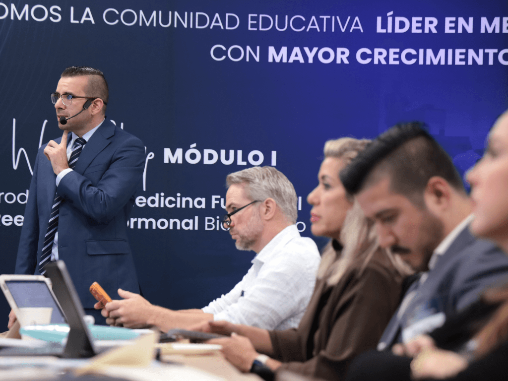 Médicos en el workshop presencial del Dr. José Isabel