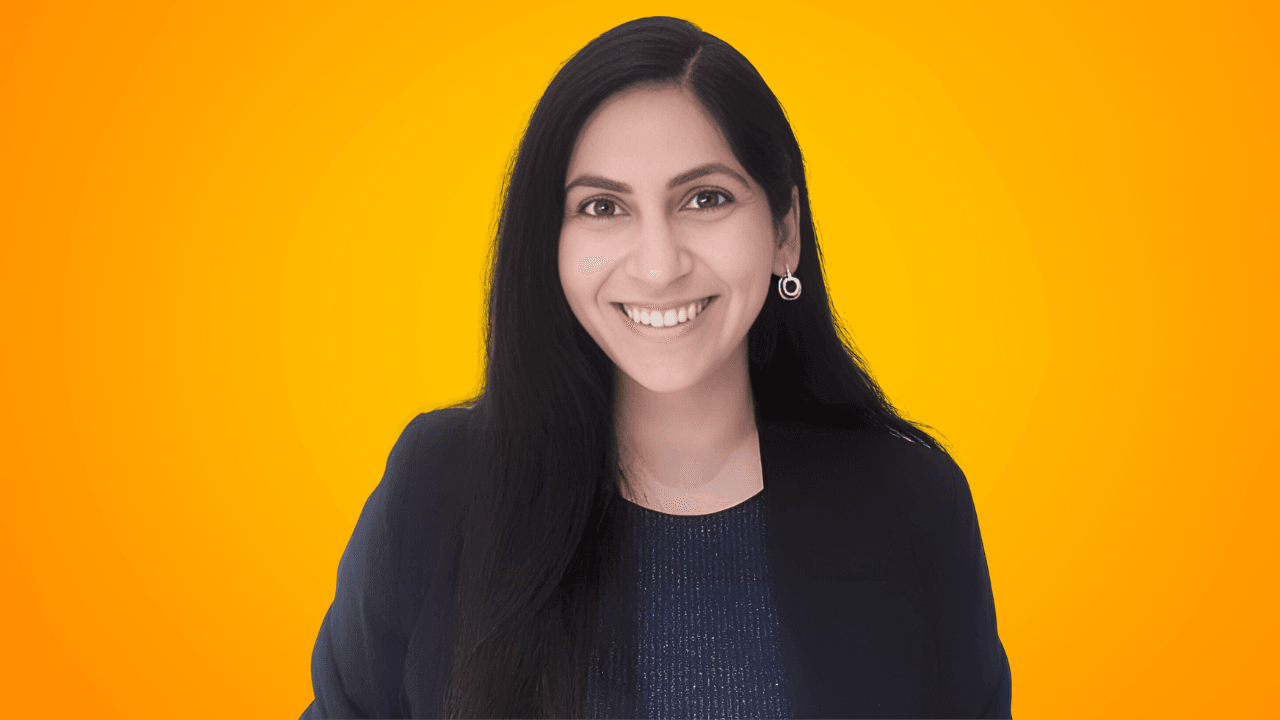 Monica Mahtani - Leading Tarot Coach India and United Kingdom