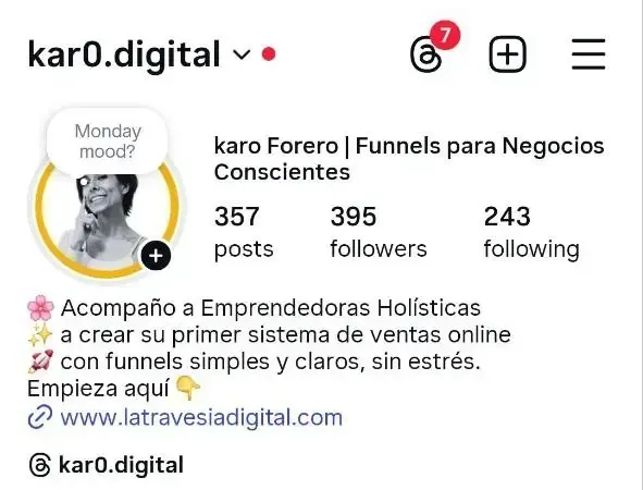 Ilustración de funnel digital – Tu base de datos, el activo más valioso – Karo Digital