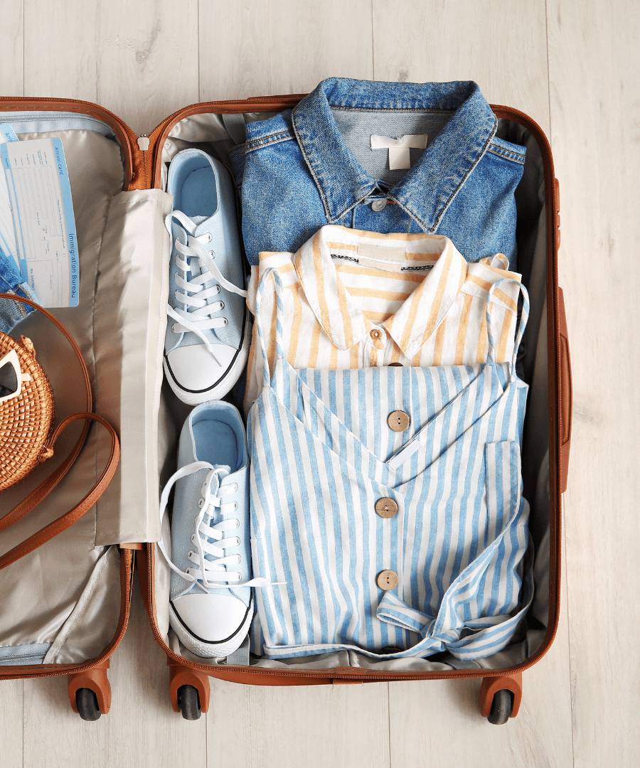 Valise préparée pour le séjour à Lille