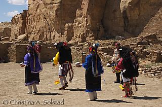Acoma Buffalo Dance, Cyrus and children (Chaco 2008)_DSC_5992