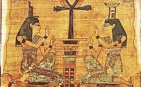 alt="Prêtresses d'Isis"