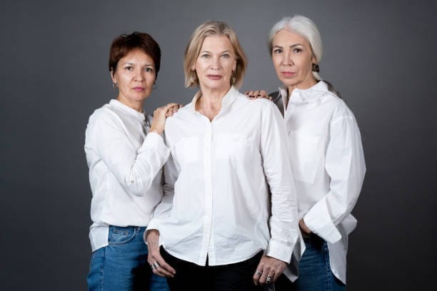 alt="2025 : Puissance Féminine assumée et assurée"