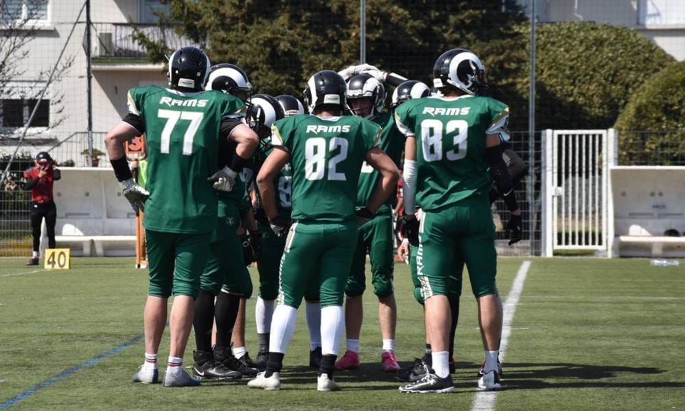 Club foot US RAMS à Trans-en-Provence dans le Var, essai gratuit et entraînements hebdomadaires.