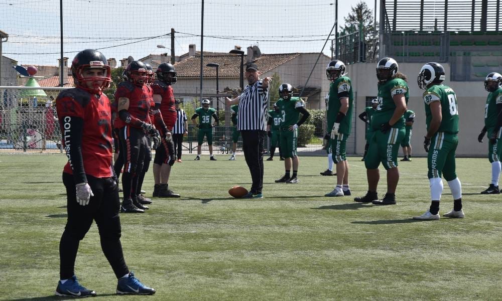 Foot US Vidauban, joueurs RAMS du Var, sport de contact progressif et encadré