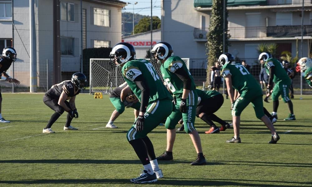 Club football américain Les Arcs, Var 83, ambiance conviviale et essai gratuit.