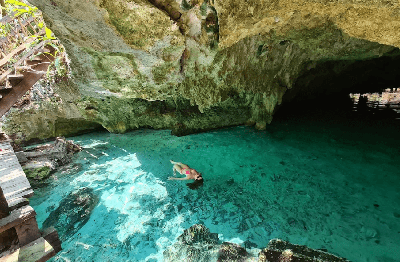 Playa ruinas tulum