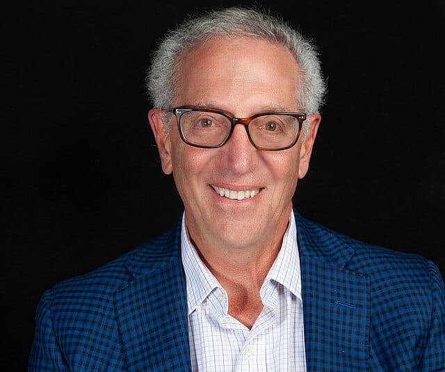 Dr Howard Schubiner, the director of the Mind-Body Medicine Centre and author of Unlearn Your Pain 