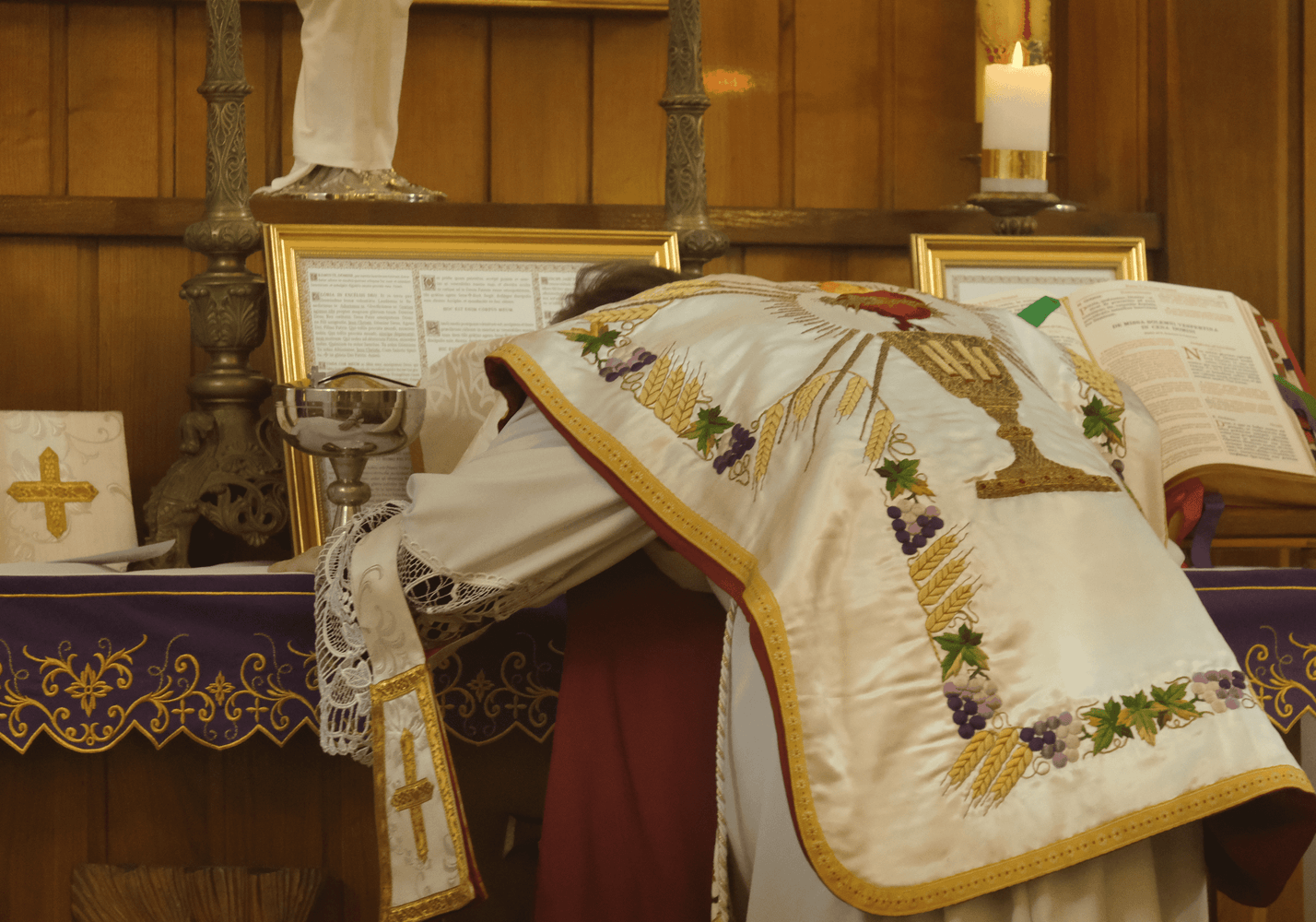 Listy o Mszy św. „trydenckiej”: Pocałunki, cz. 1