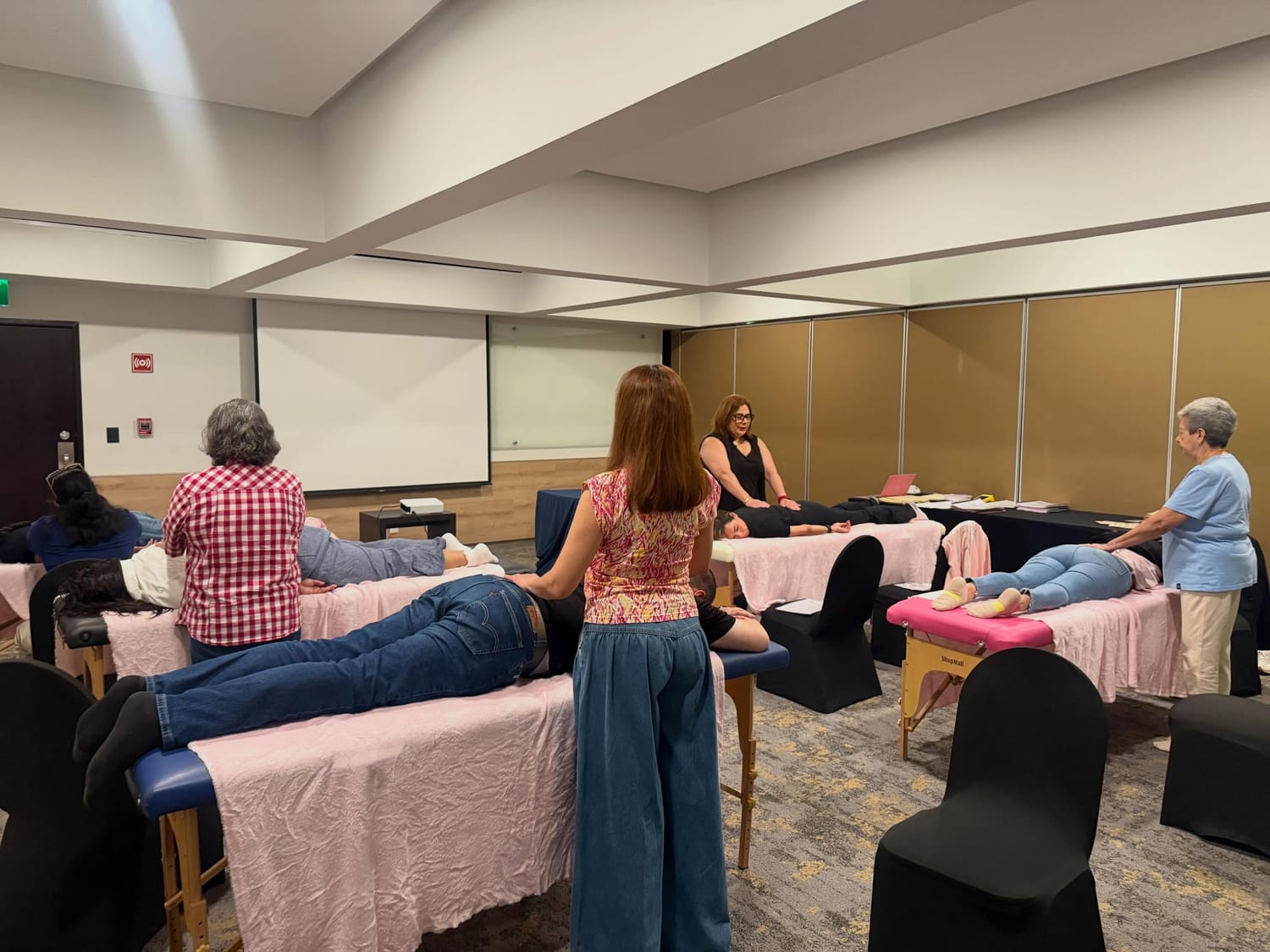 Sesión presencial real de Alma Violeta Wellness