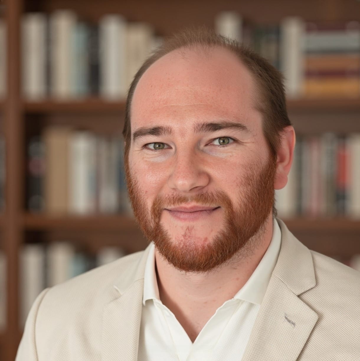 Nick Eterovic - Psicólogo y Creador de Claridad Holística