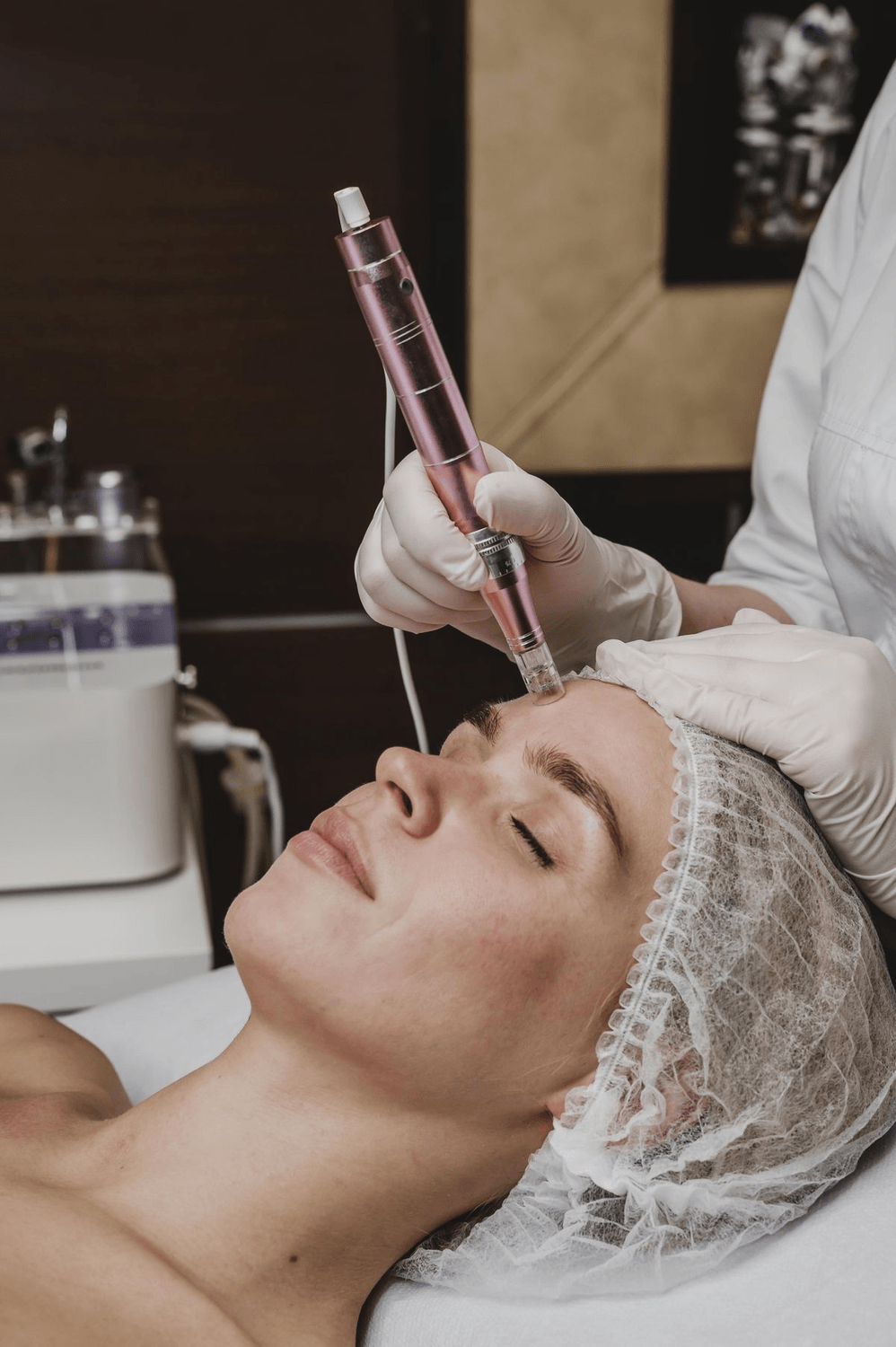 Tratamiento facial con Dermapen en LIOR