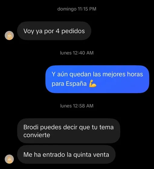 Mensaje de un usuario del tema: «Voy ya por 4 pedidos», «Brodi puedes decir que tu tema convierte», «Me ha entrado la quinta venta»