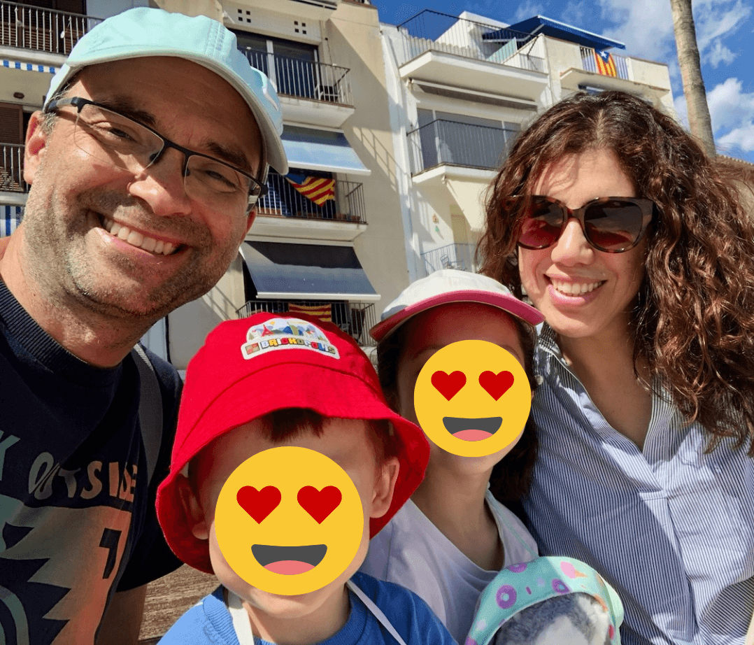 Fred Figueiredo and his family, in Sitges - Spain