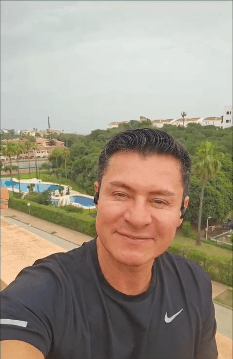 pensamientos positivos, reprogramación mental, creencias limitantes, mentalidad consciente, diálogo interno, control de pensamientos, enfoque mental, claridad mental, patrones mentales, mente subconsciente, pensamiento creador, observación de pensamientos, energía vital, vibración energética, frecuencia emocional, equilibrio energético, energía positiva, gestión de energía, campo energético, coherencia energética, limpieza energética, expansión de conciencia, elevar la vibración, energía interior, autoconocimiento profundo, conciencia de uno mismo, crecimiento personal, desarrollo espiritual, identidad personal, propósito de vida, introspección, transformación interior, sanación emocional, evolución personal, conexión interior, despertar de conciencia, mente y energía, pensamiento y vibración, realidad y conciencia, ley de atracción, manifestación consciente, coherencia mente-corazón, poder de la intención, creación de realidad, enfoque y energía, alineación interior, frecuencia de pensamiento