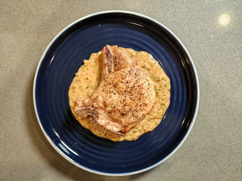 Mustard glazed skillet tenderloin