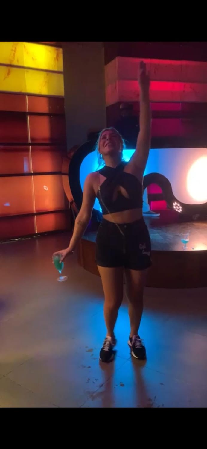 Irina avant Recode