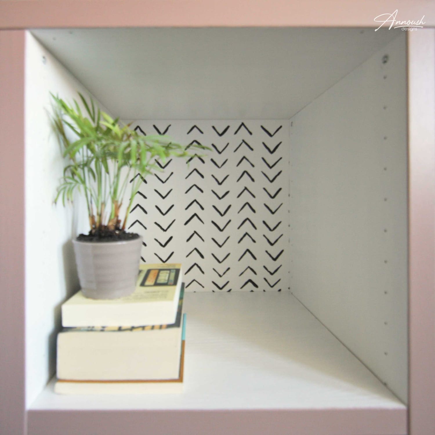 Boho Beistelltisch im Farbton "Golden Hour" in der Frontansicht