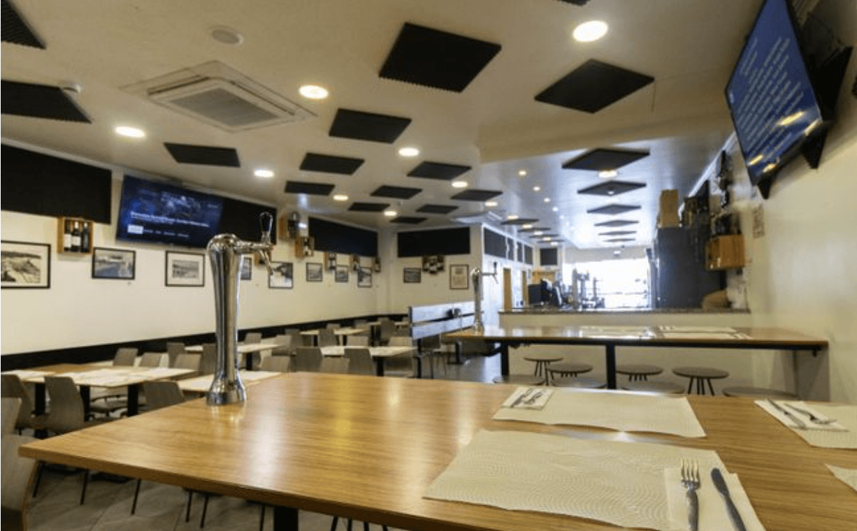 Restaurante com carteira de clientes para investimento junto ao Castelo de Sines em portugal