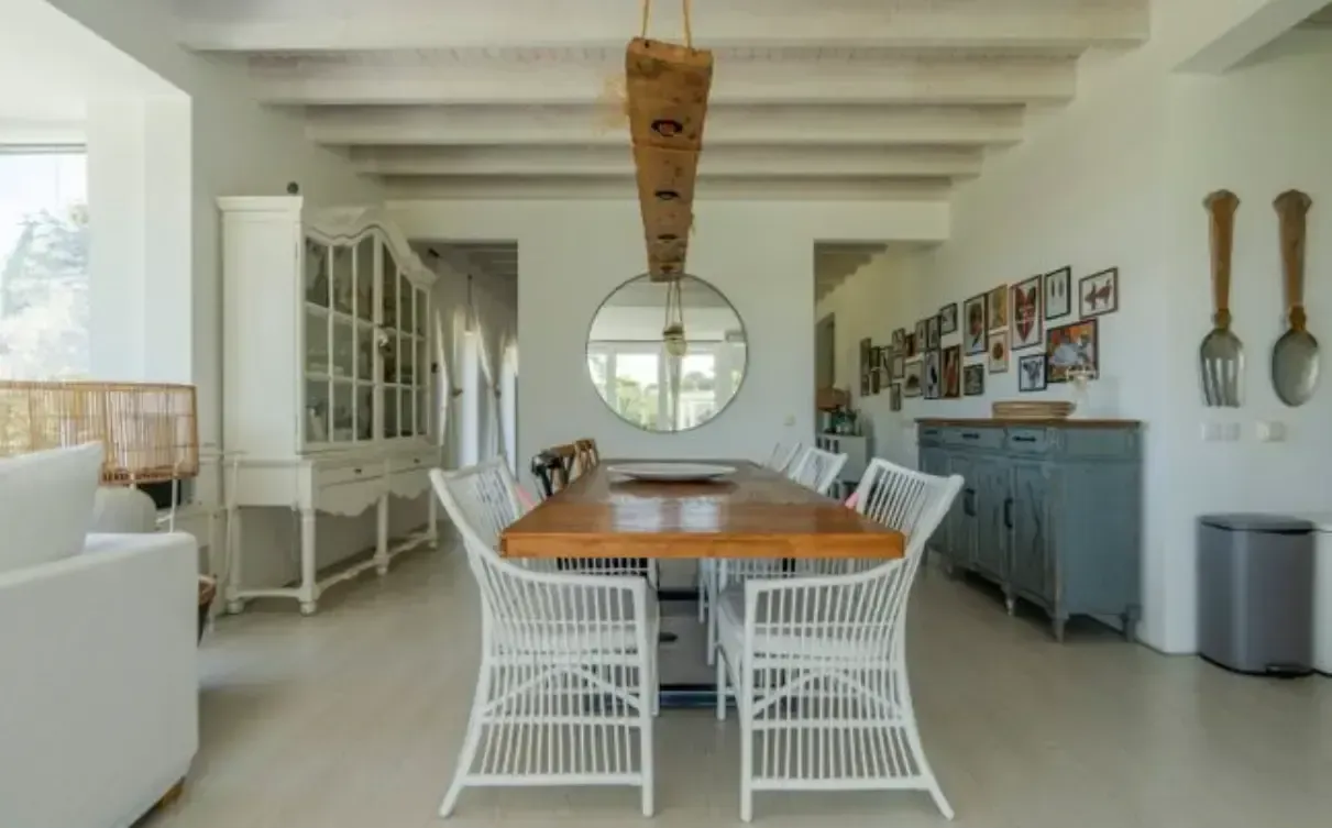 Cozinha moderna em moradia rural no centro de Portugal