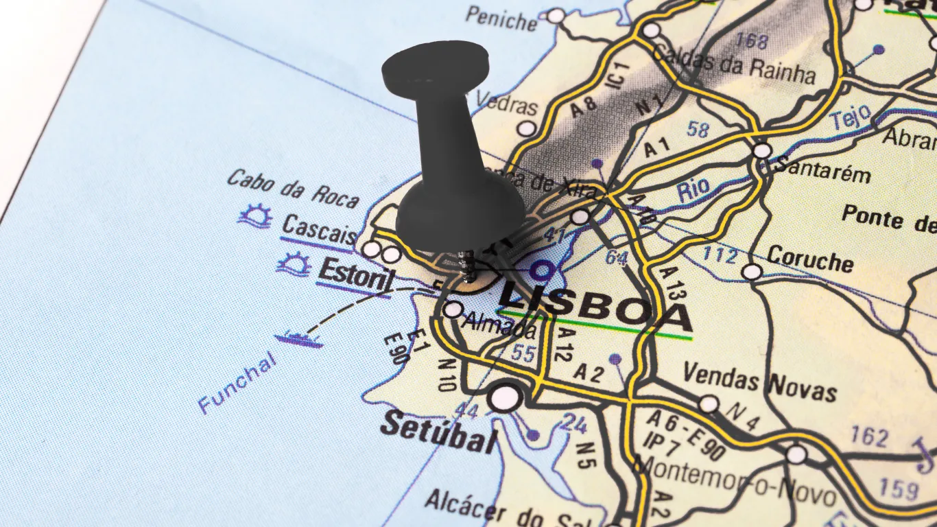 mapa dos principais roteiros para um passeio de 5 dias em lisboa