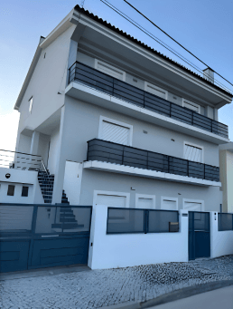 Apartamento T2+1 para arrendamento na Quinta do Conde em Sesimbra.
