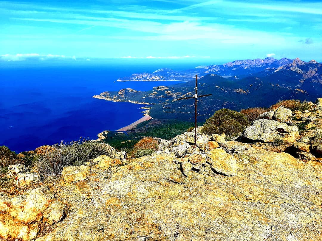 séjour hors des circuits touristiques en corse 