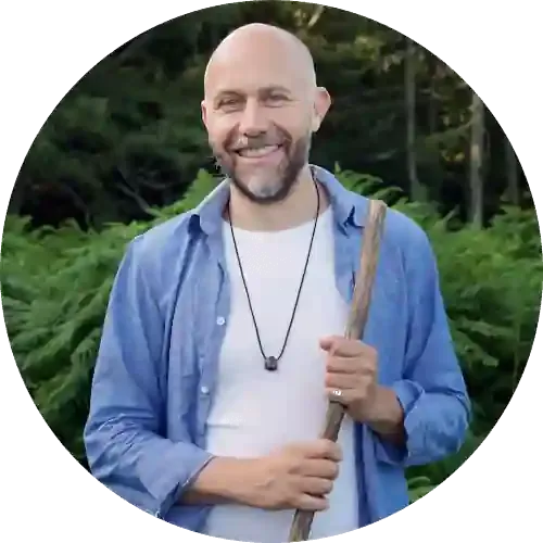 Laurent Winsback, créateur de La Voie des Arbres - Accompagnement et coaching nature