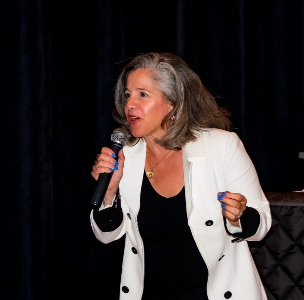 Joelle Kaufman speaking
