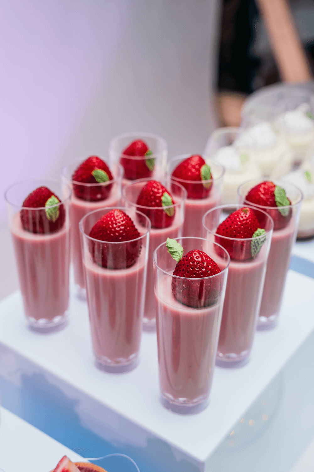 Strawberry mini dessert cups – Sweet Bite Tulsa