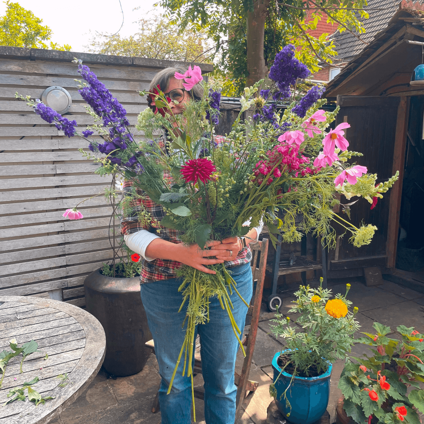 how to start a cut flower garden starting with the seeds to grow