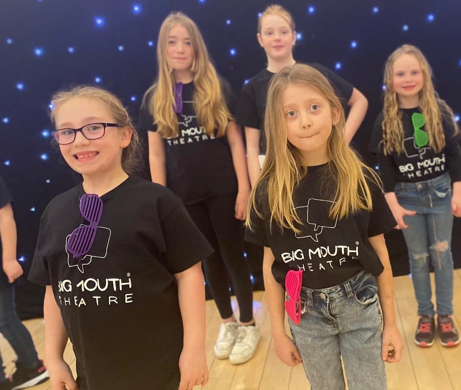 Hannah & Chloe coaches