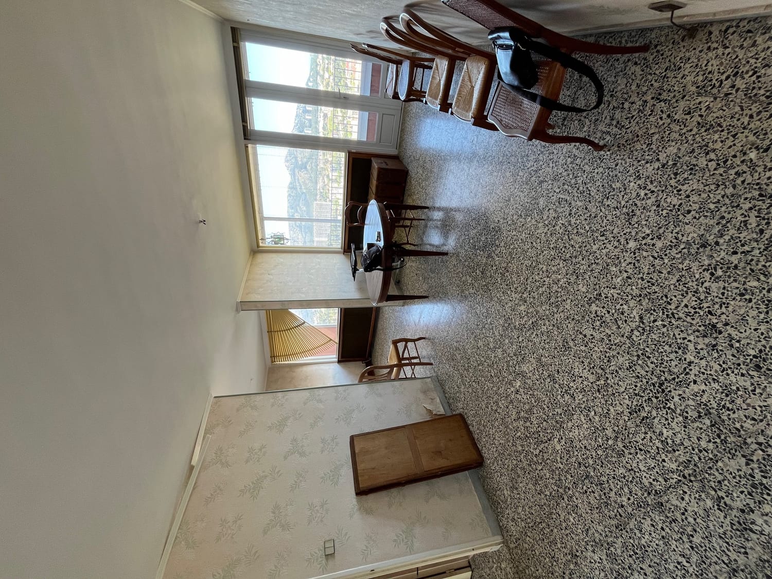 Rénovation d’appartement à Marseille par Kreat’iv Rénovation – avant travaux intérieurs et finitions